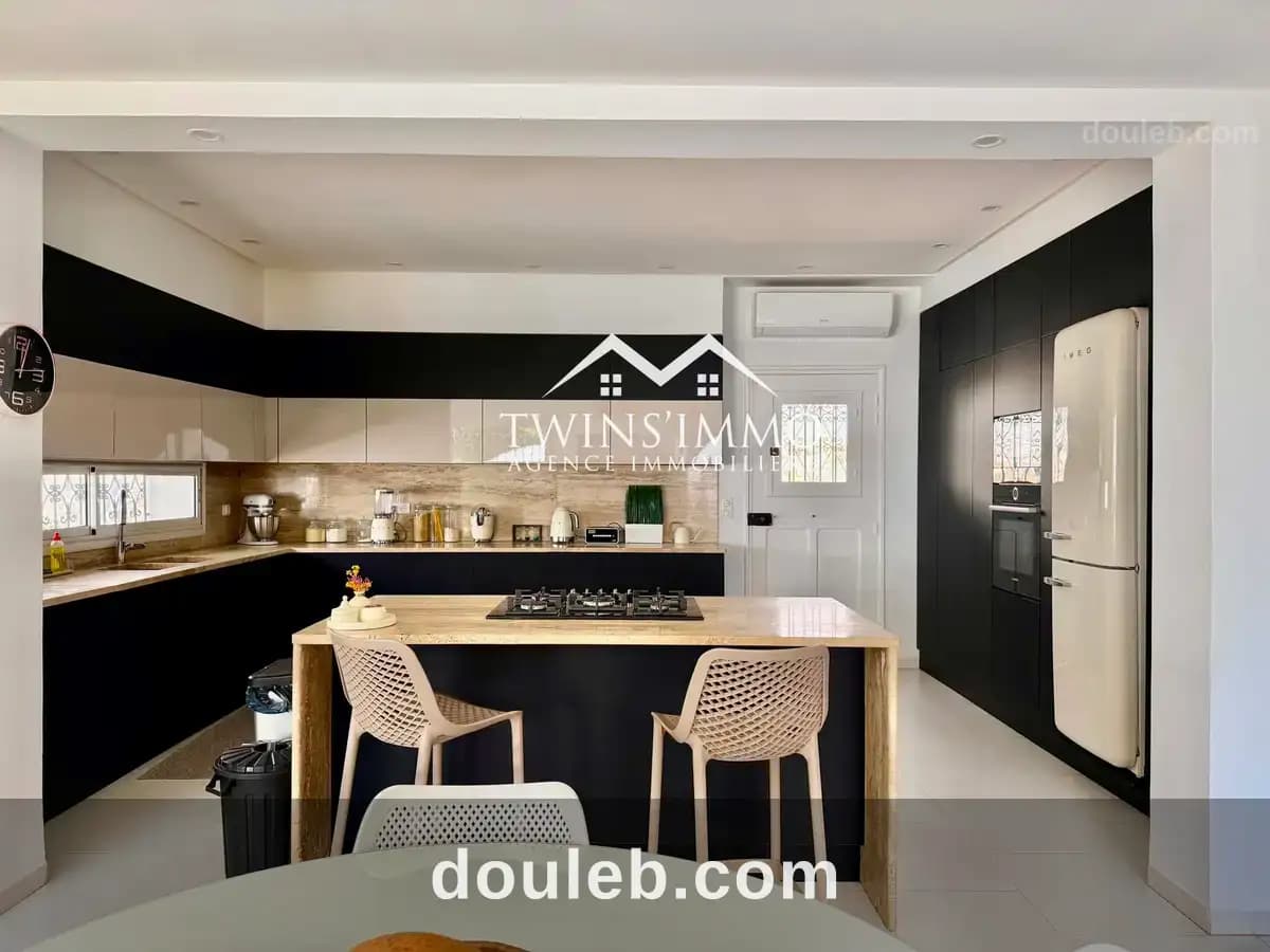 Magnifique villa rénovée à gammarth supérieur - Miniature 4