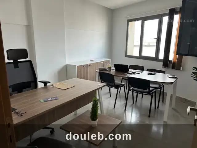 Bureaux meublé 3 pièces - Miniature 3