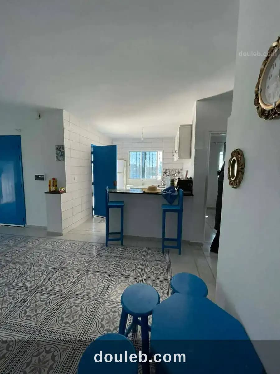 Maison de 300m2 a la mer el haouaria - Miniature 4