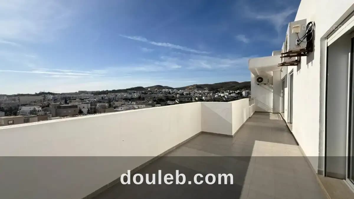 Appartement s2 avec grande terrasse a cite ghazela - Miniature 3