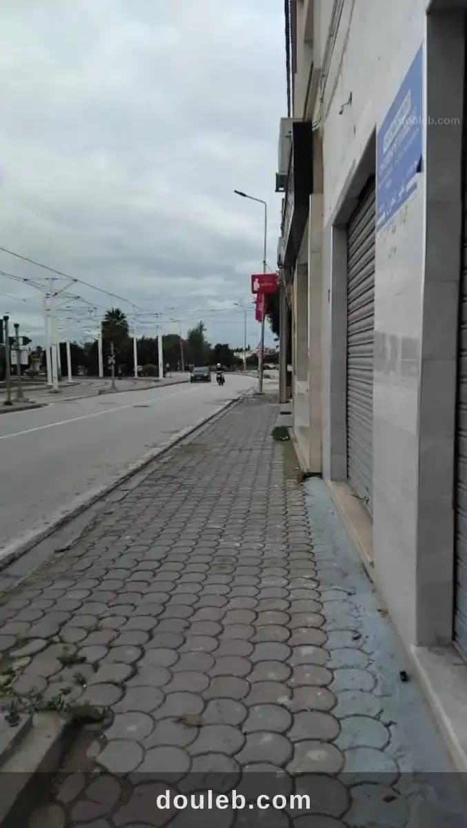 Local à usage de burau - Photo 1