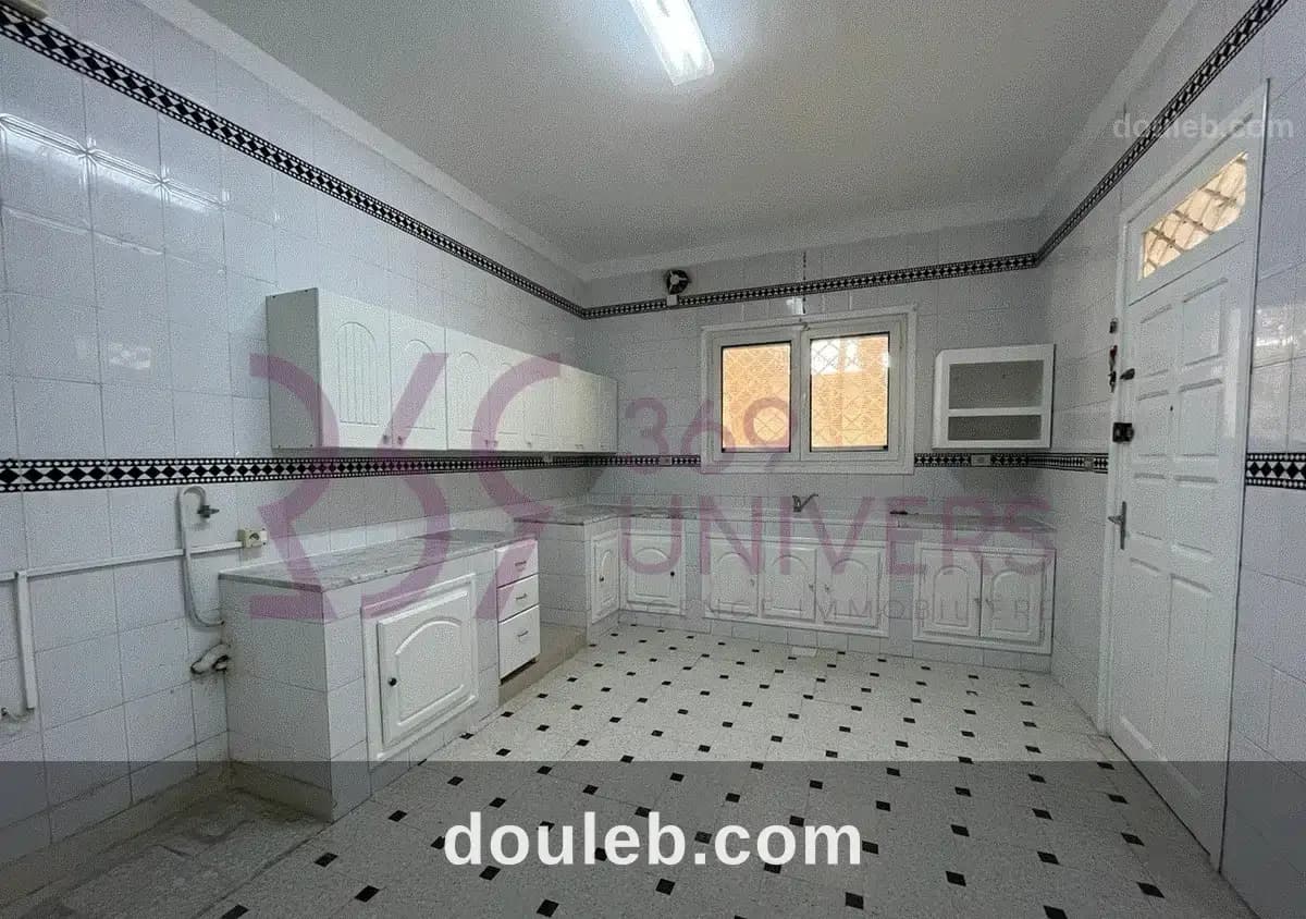 Villa s4 avec jardin a carthage ref rh016 - Miniature 4