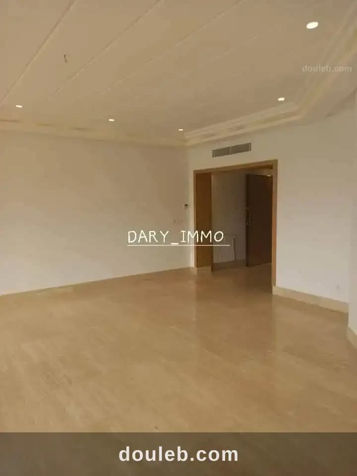Appartement luxueux s3 aux jardins de carthage - Miniature 4