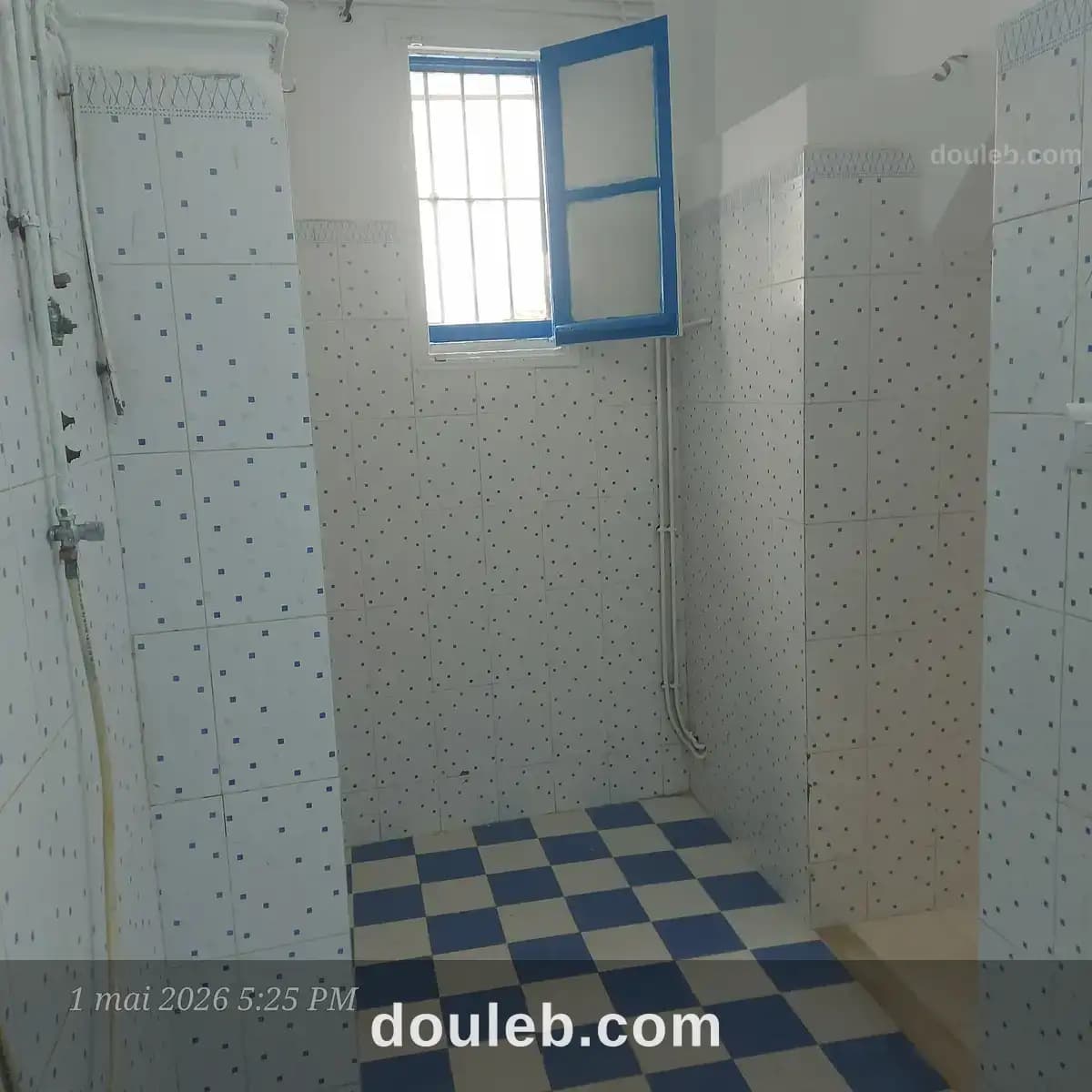 Maisonnette au coeur du centre ville à beb akoues - Miniature 3