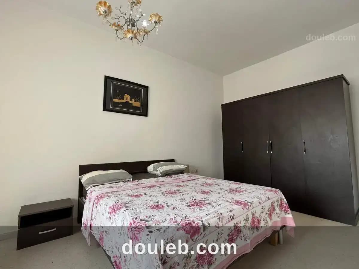 Deux chambres salon luxueux meublé par nuit tunis - Photo 1