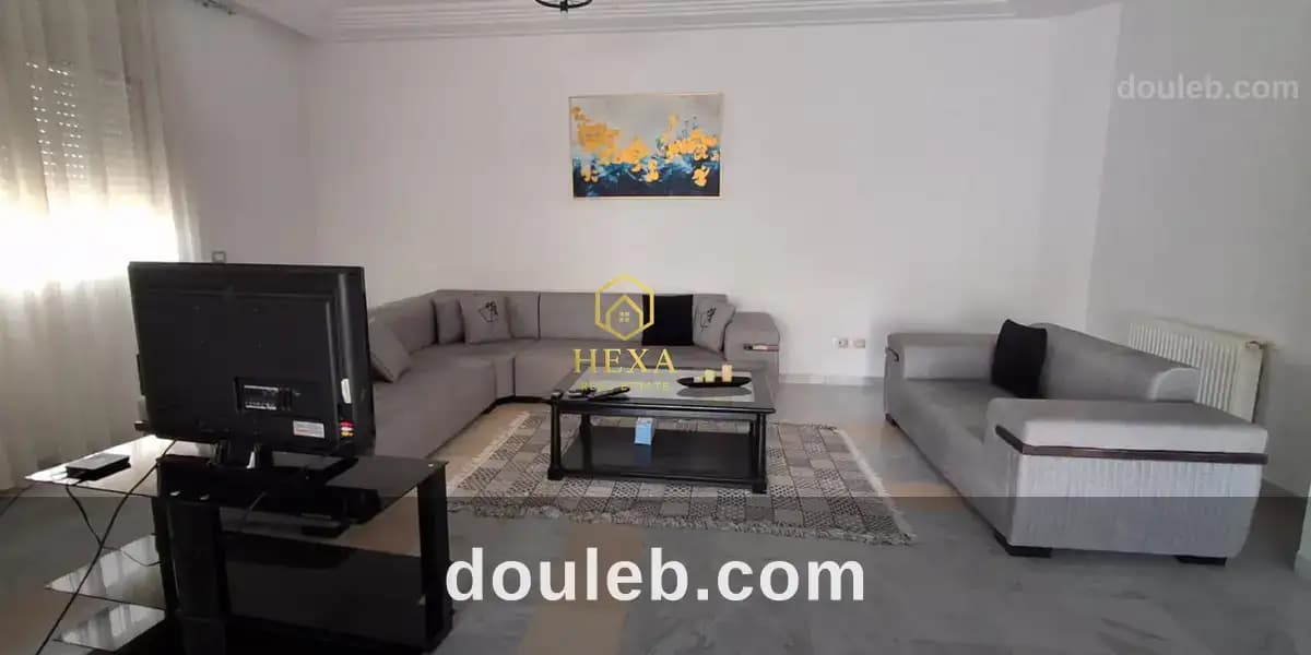 Appartement s2 vide aux jardins de carthage - Miniature 2