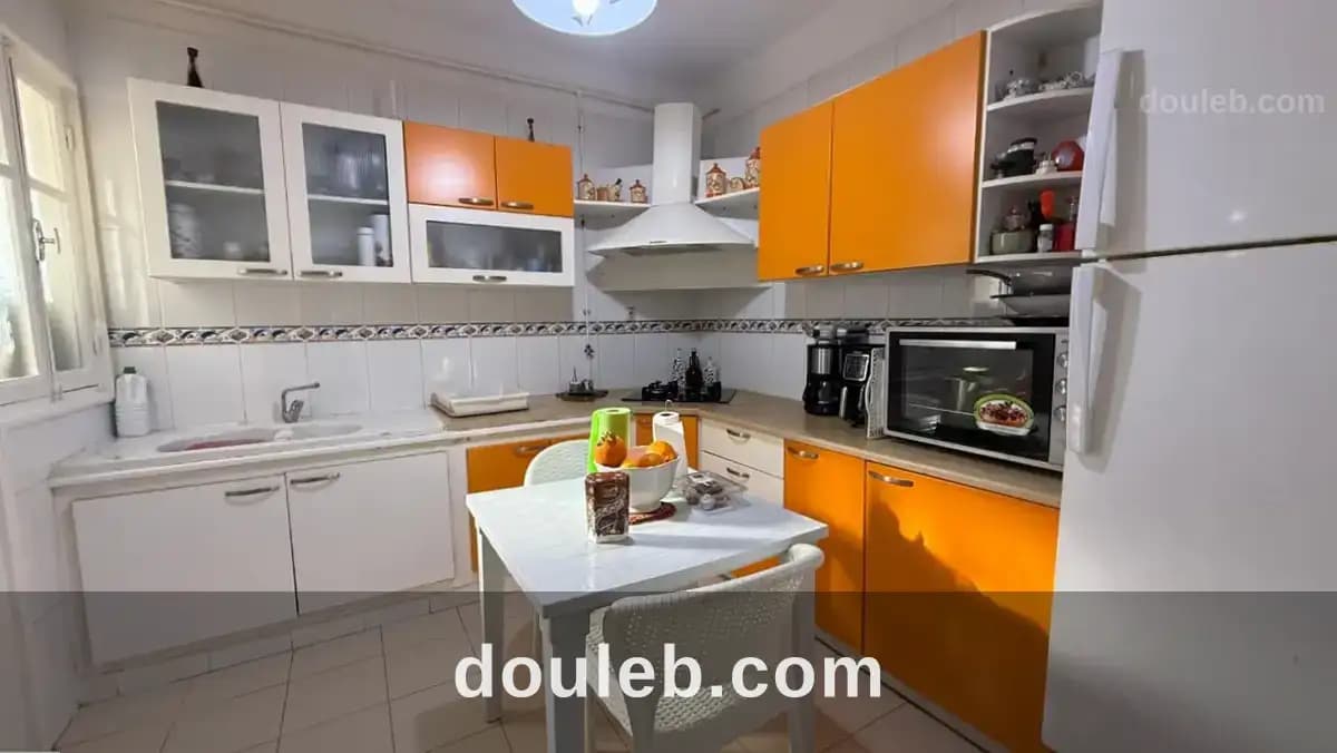 Appartement s3 a cite hedi nouira ariana - Miniature 2