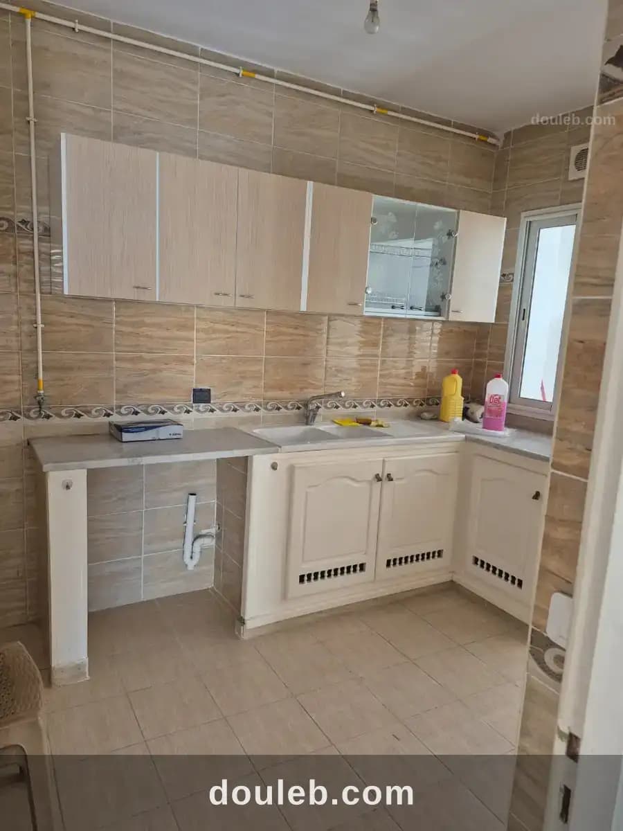 Appartement pour bureau ou medecin - Miniature 3