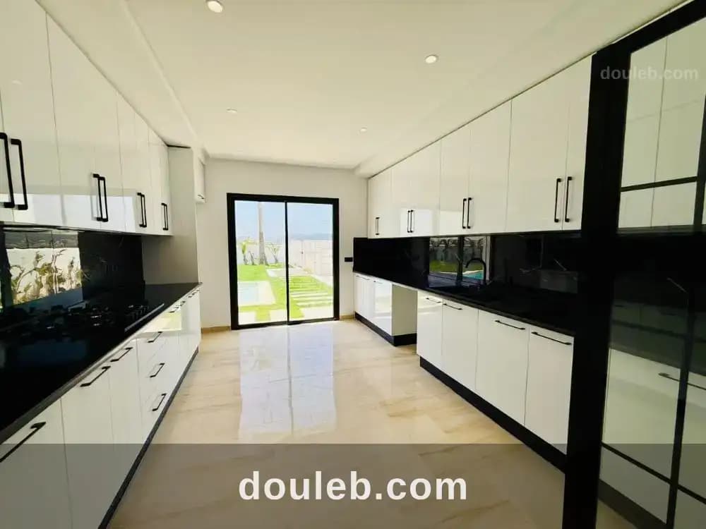 V636 villa emeraude - Miniature 4