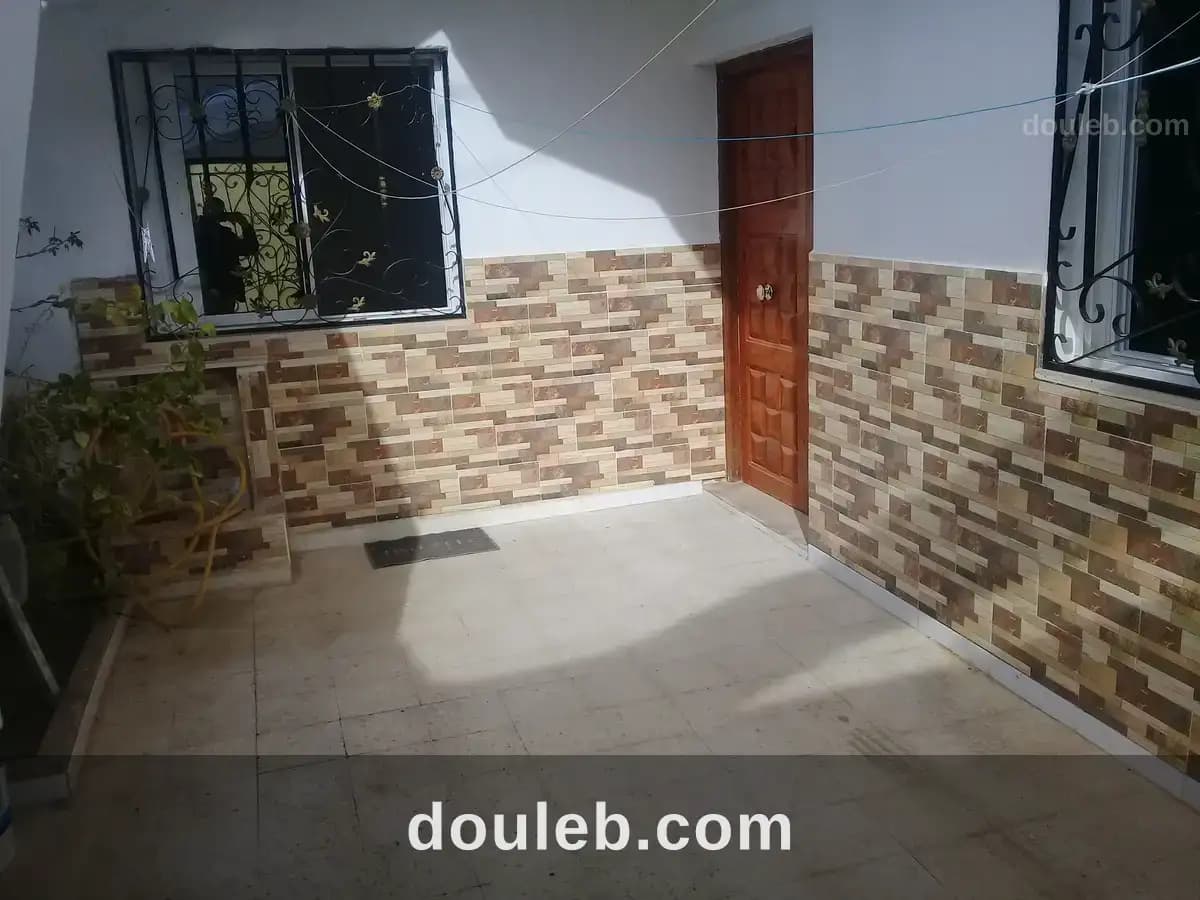Rez de chaussee de villa a el omrane superieur - Photo 1