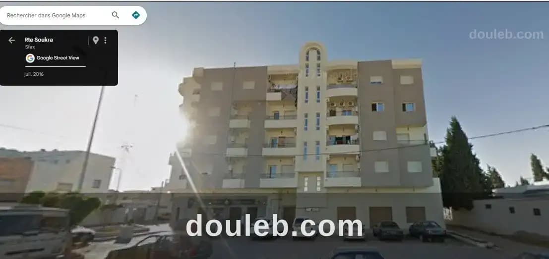 Local commercial pour agence - Photo 1