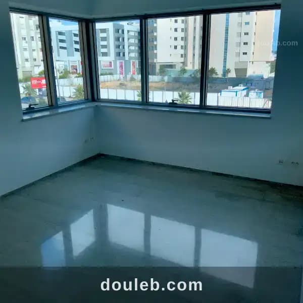 Bureau 146 m2 haut standing au lac 2 - Photo 1