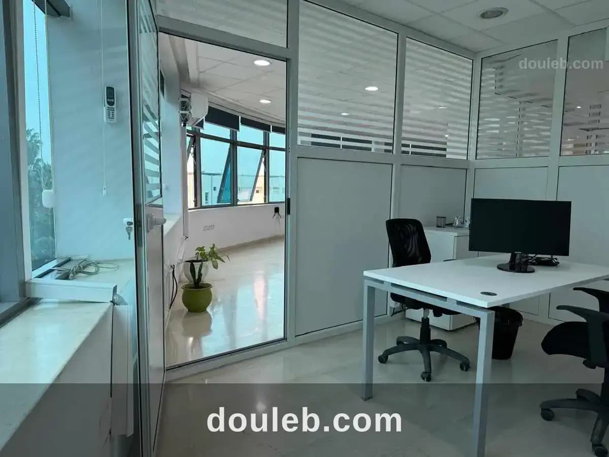 Superbe bureau 350 m2 à alain savary - Miniature 2