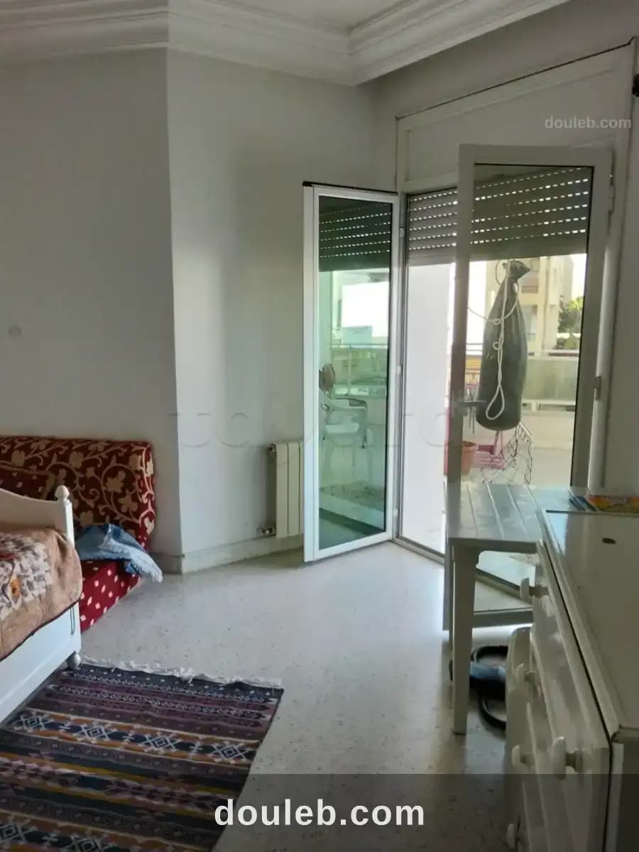 Un etage de villa a jardin d el menzah 2 - Miniature 5