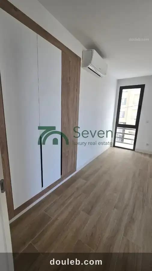 Appartement s2 à ain zaghouan nord sev - Miniature 5