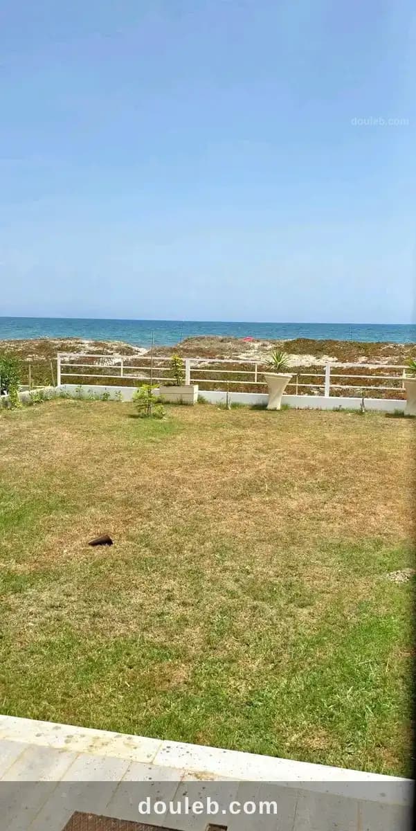 Appartement avec piscine pieds dans l'eau - Photo 1