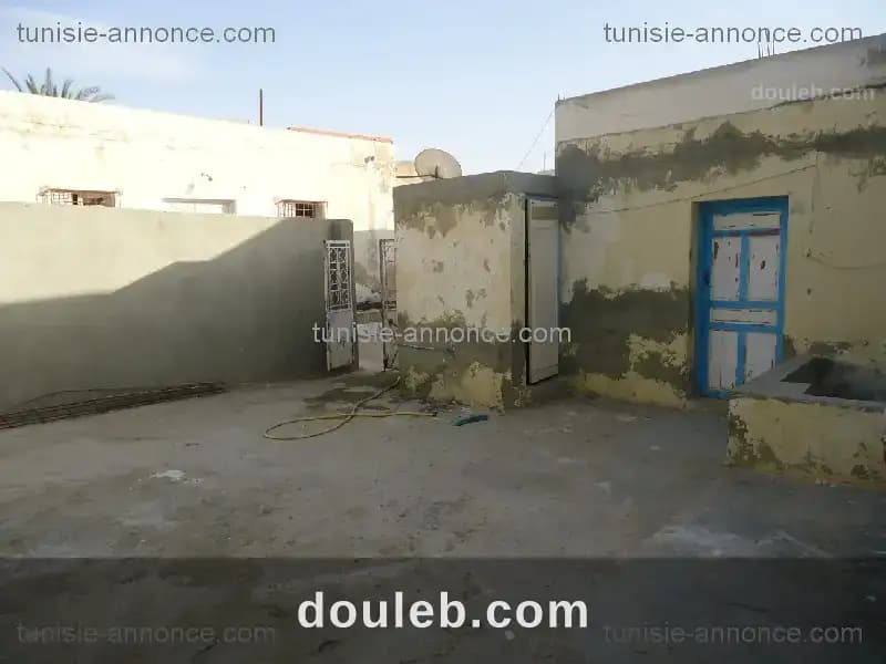 Maison kalaa sghira 200 mtr - Miniature 2