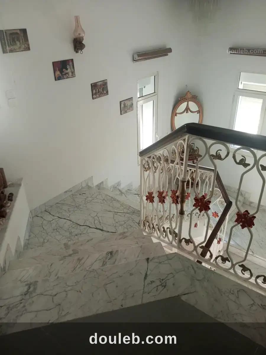 Une villa s4 - Miniature 2
