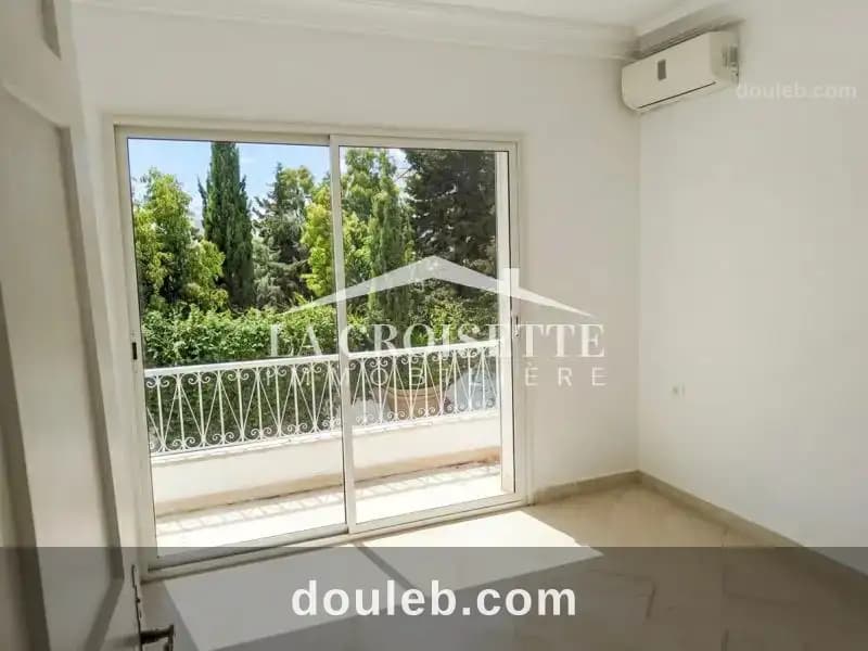 Duplex s3 avec piscine à gammarth mdl0727 - Miniature 5