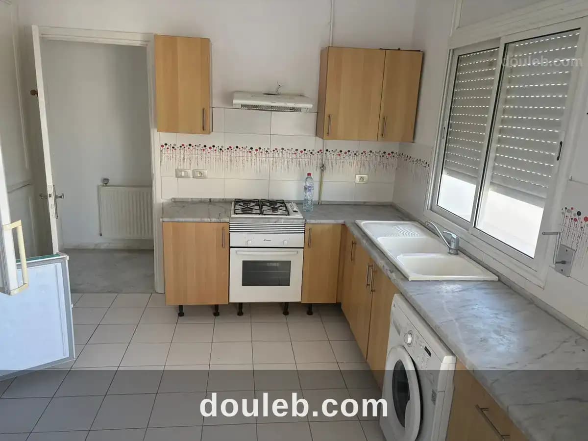 Appartement s4 à la marsa - Miniature 2