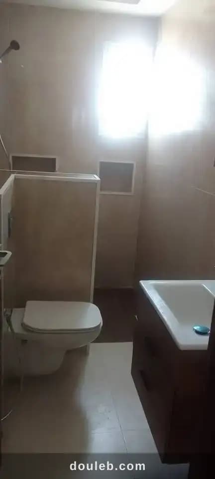 Superbe appartement à borj el baccouche - Miniature 4