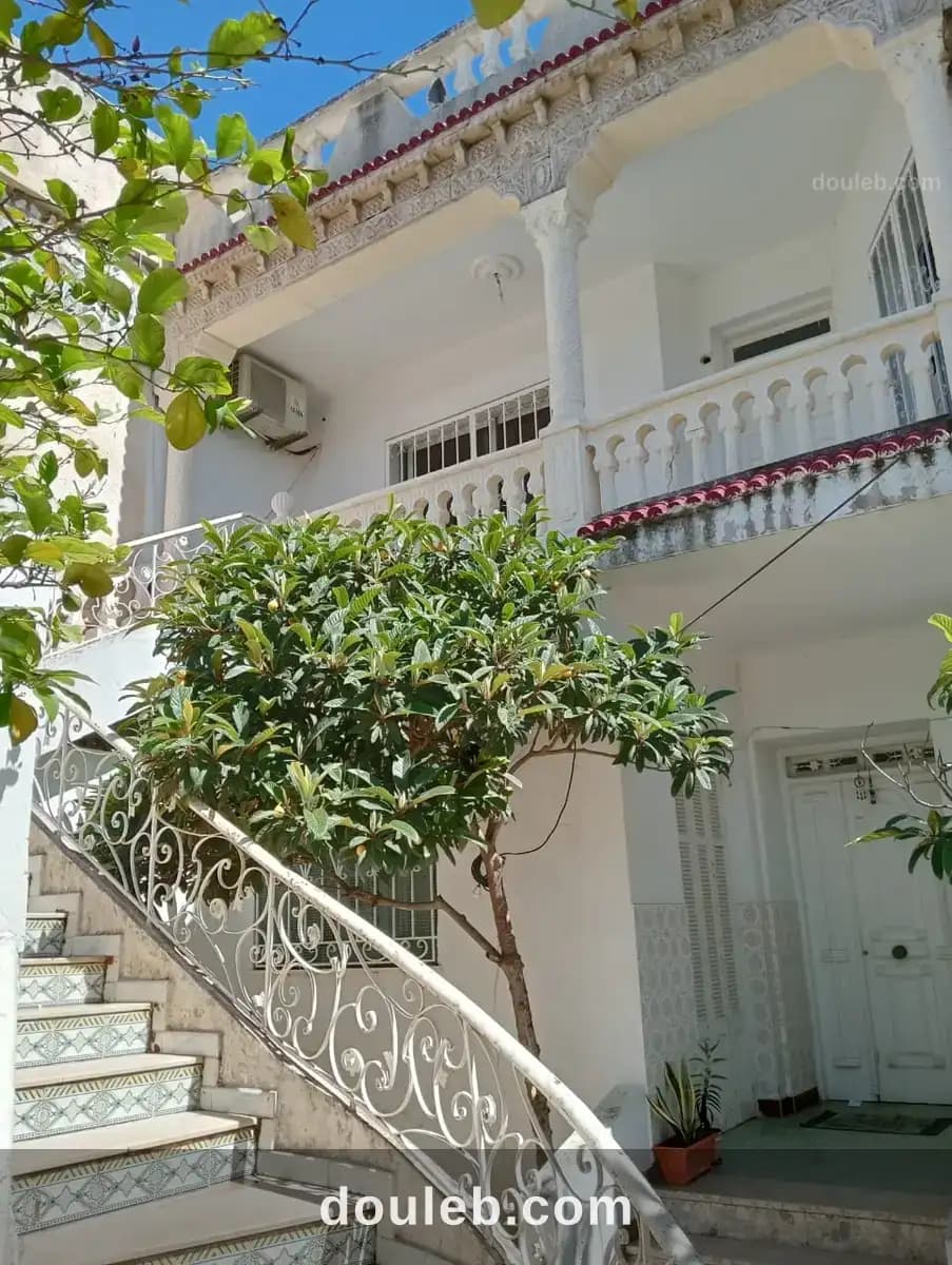 Etage de villa a ksar said - Photo 1