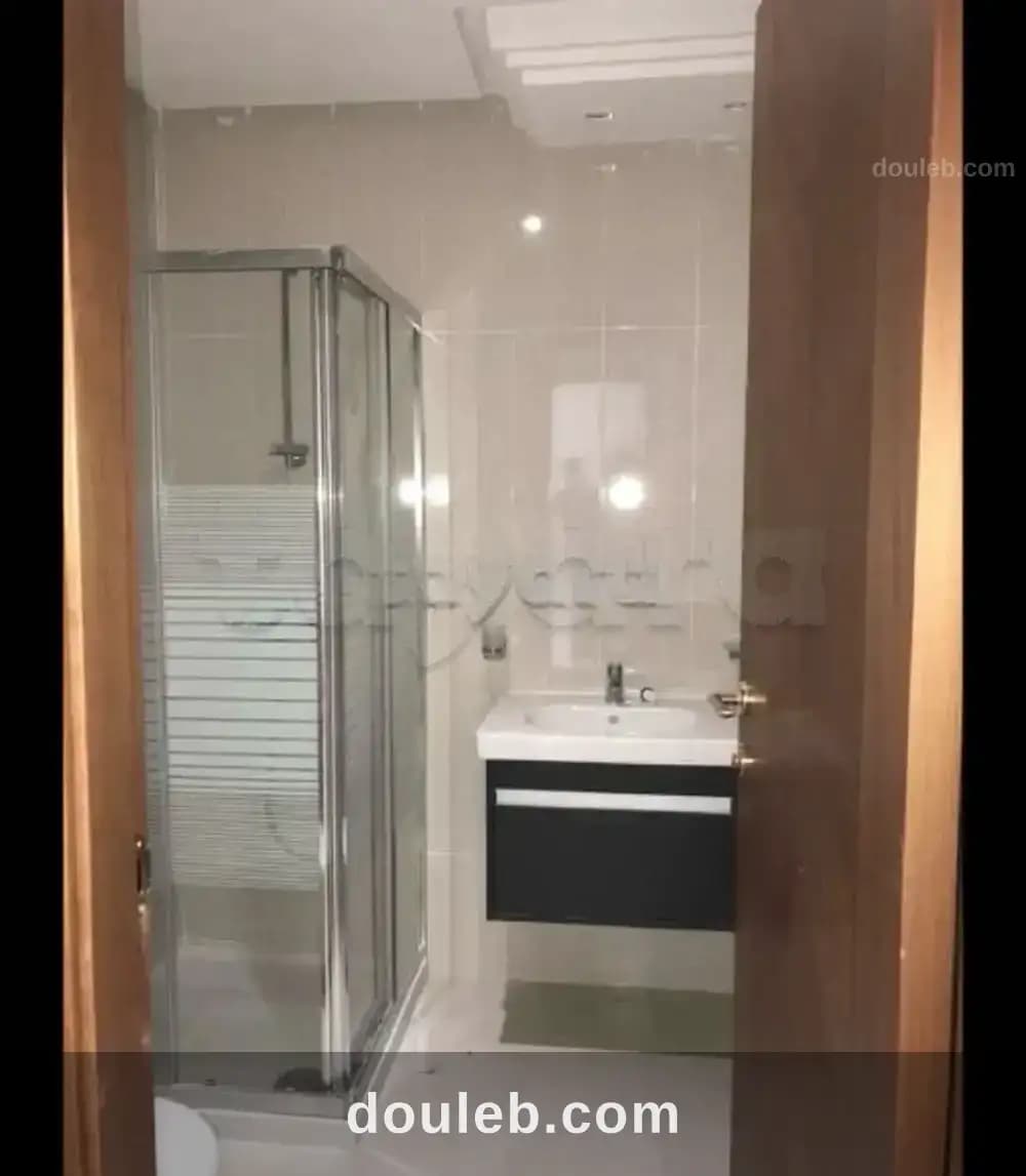 Propriétaire loue appart en s3 au menzah 9 - Miniature 2