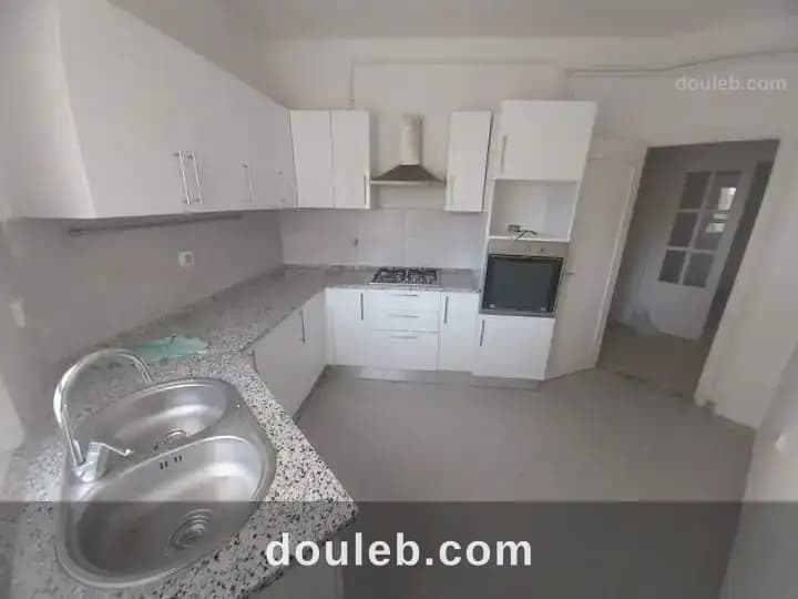 Riadh el andalous spacieux appt s4 à 1100 dt - Photo 1