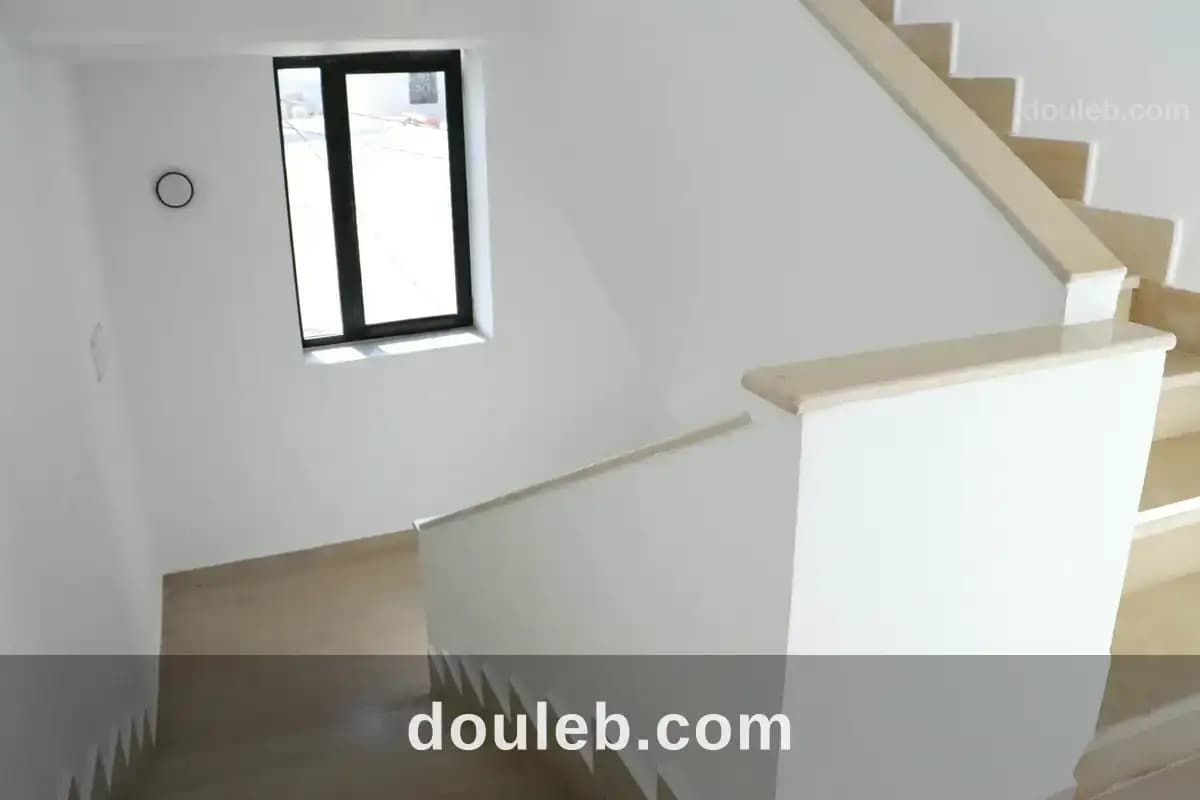 Bâtiment neuf 200 m2 centre ksar hellal - Miniature 4