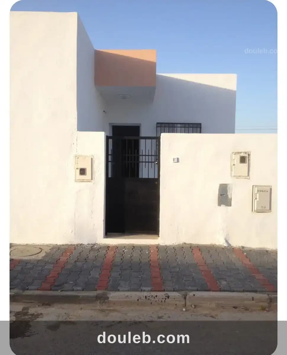 Villa à raoued nour jaafer - Photo 1