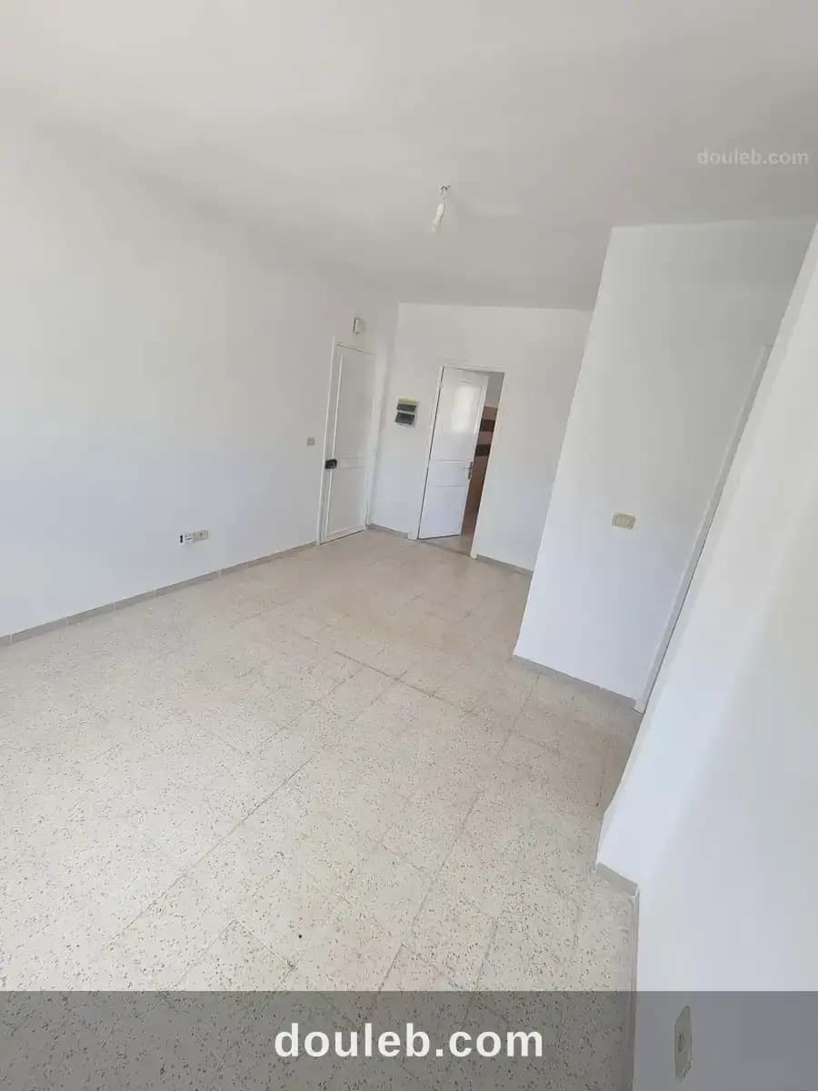 Bel appartement s2 retapé - Miniature 3