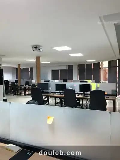 Bureau 450m lac 2 - Miniature 2