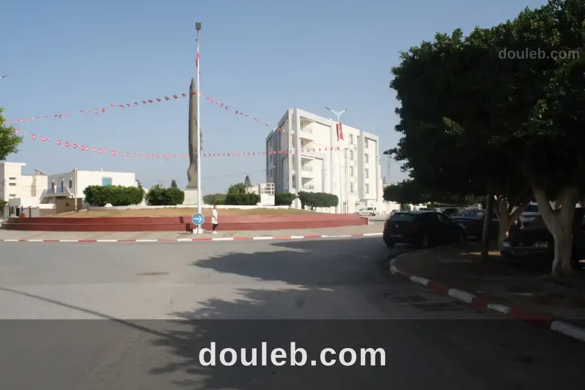 Gps local commercial rond point essamba - Photo 1
