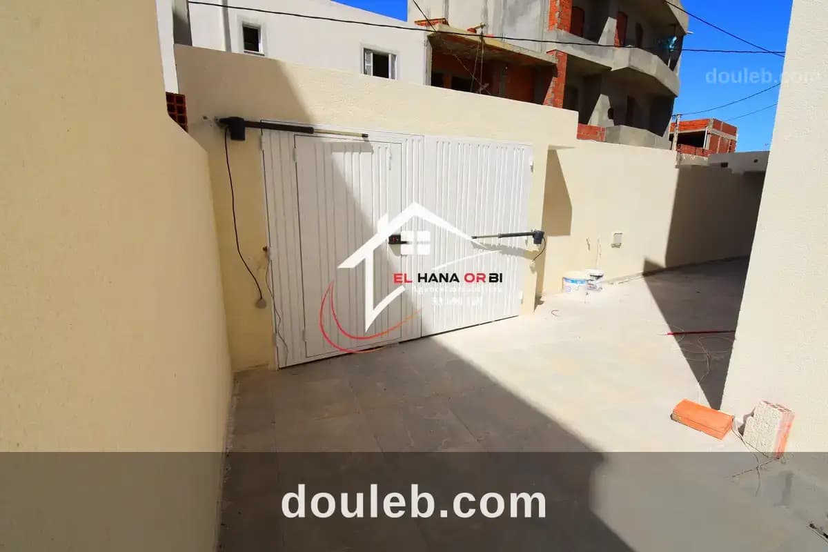 Des appartements s2 en plein centre ville mahdia - Miniature 4
