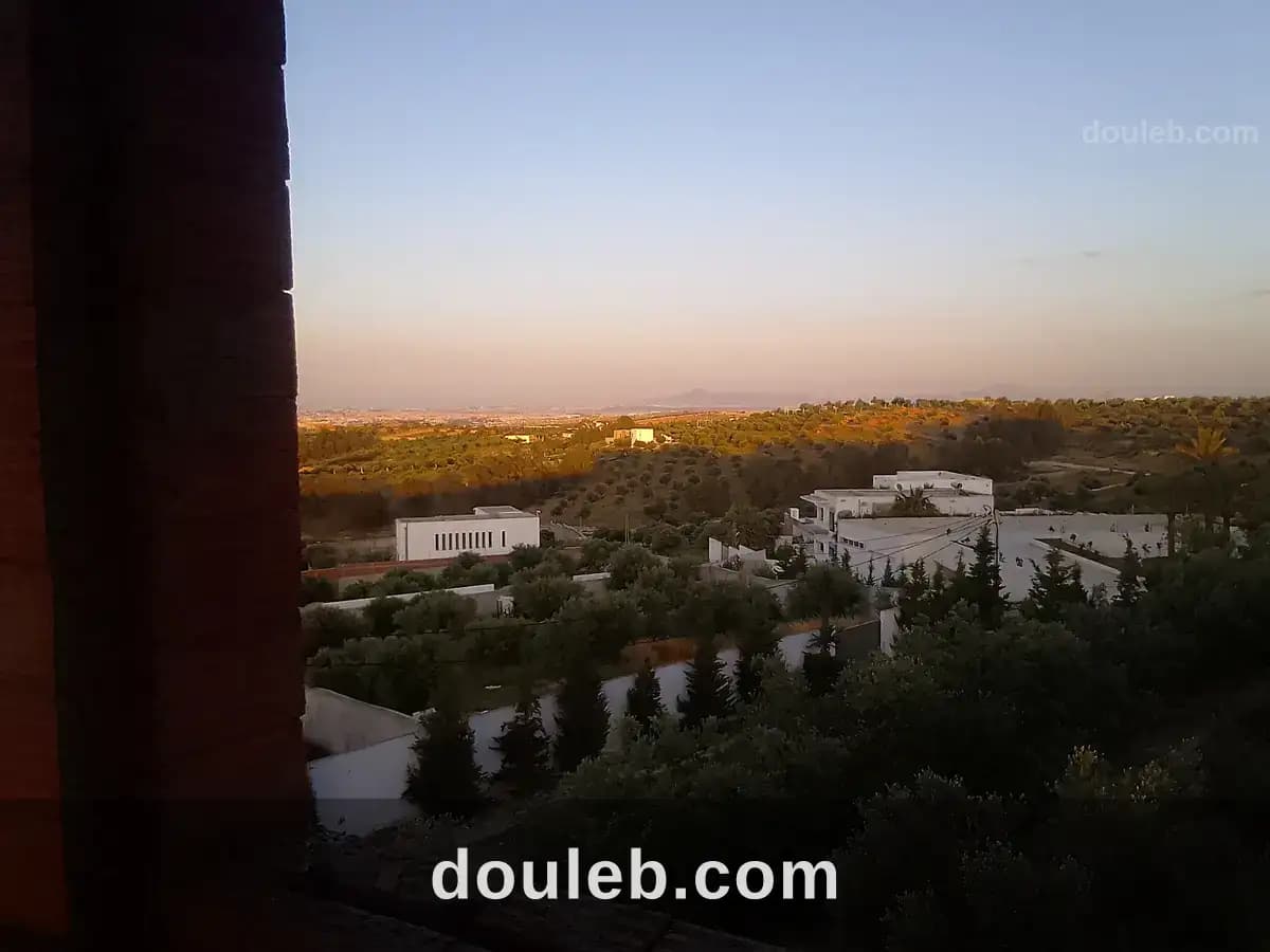 Sanhaja vue grand tunis - Photo 1