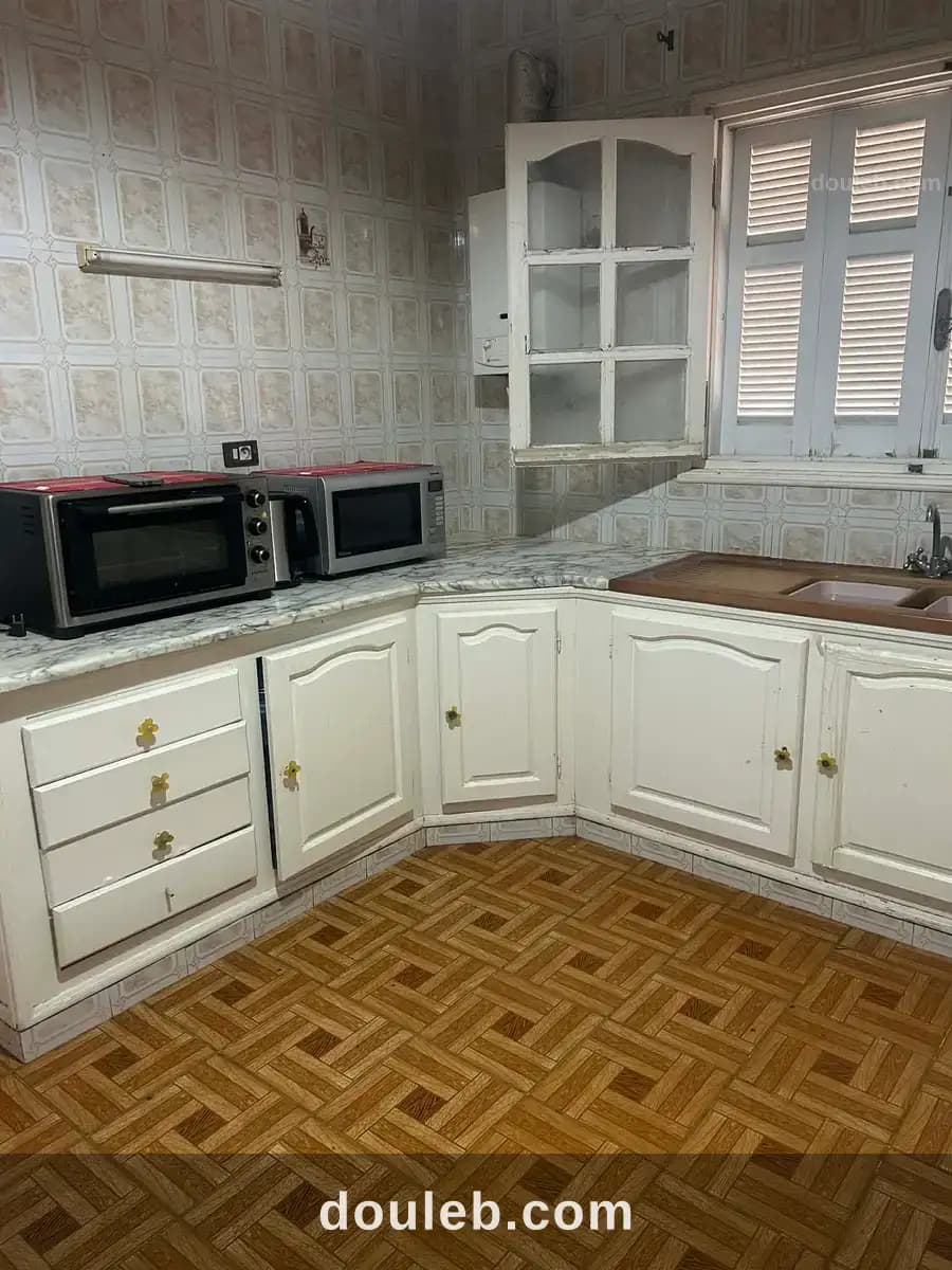 Etage d'une villa 1 - Miniature 3