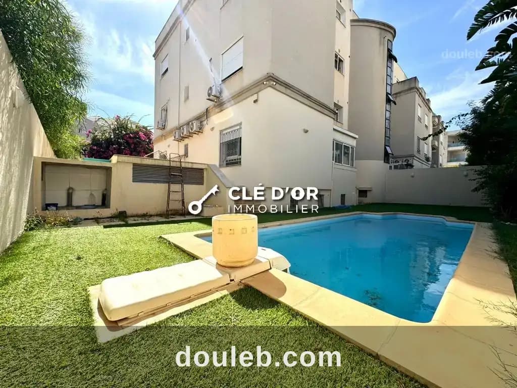 Un luxueux appart s3 situé au jardin de carthage - Photo 1