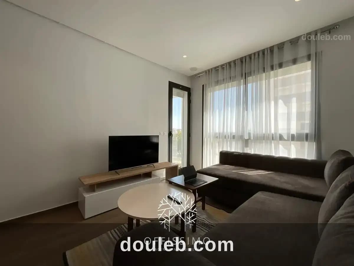 Appartement piscine et gym s1 meublé - Miniature 3