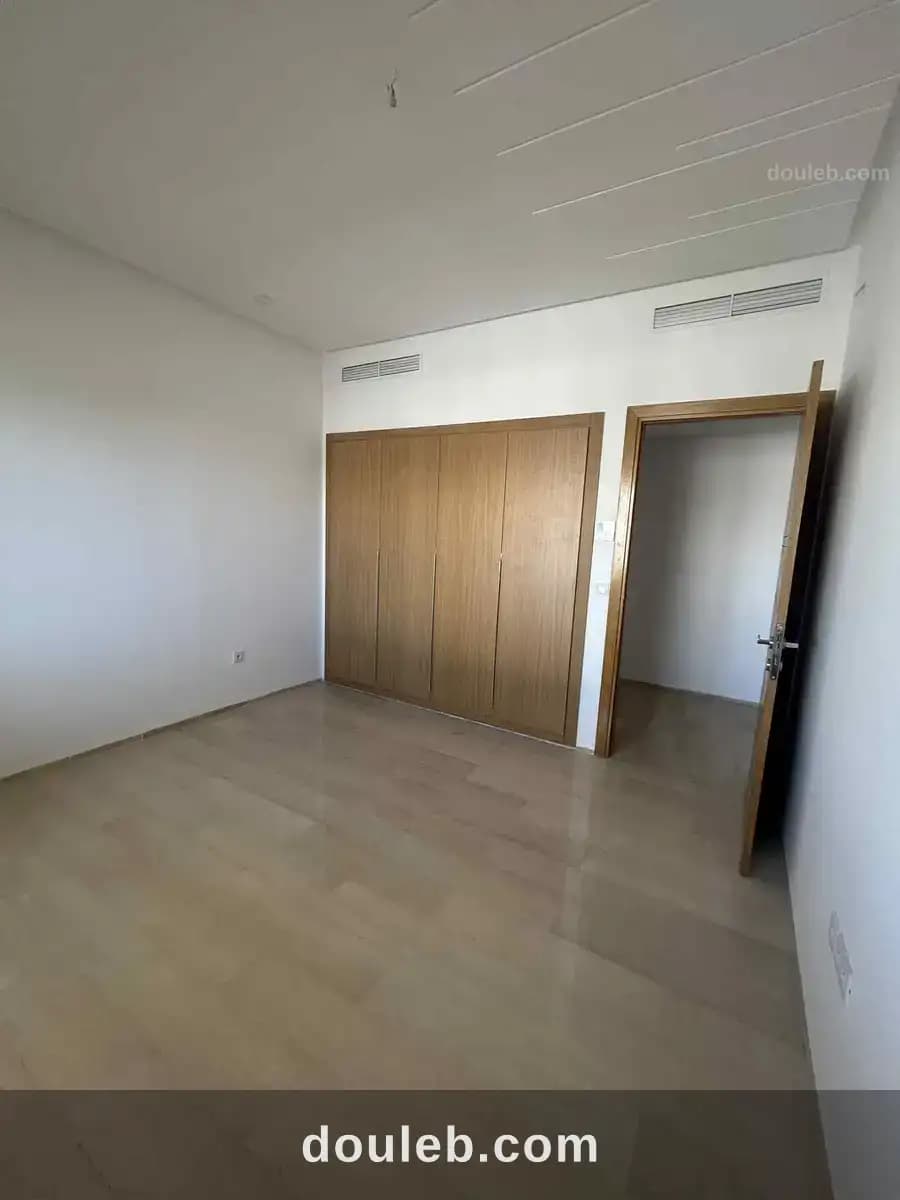 Penthouse de prestige au jardins de carthage - Miniature 5