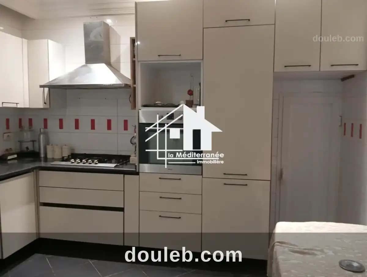 Un étage de villa s2 meublé - Miniature 3