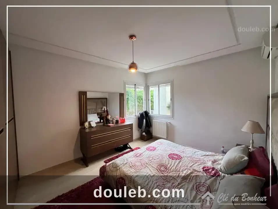 Appartement s3 avec jardin à chotrana 1 - Miniature 4