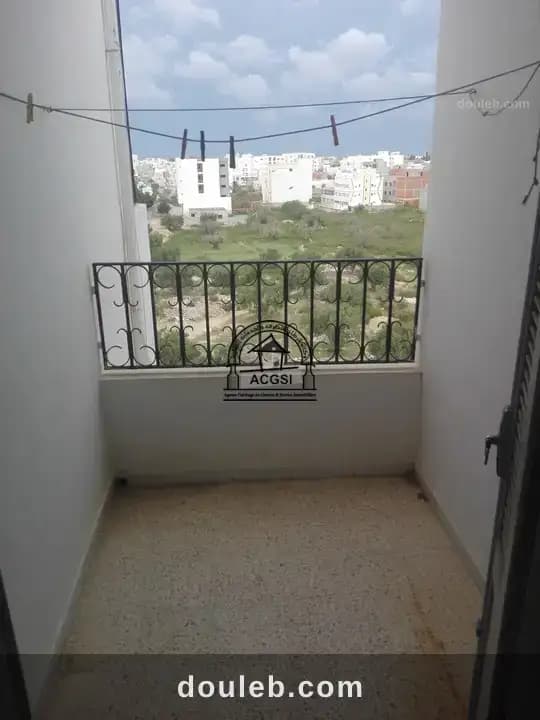 Studio à cité el omrane monastir - Miniature 4