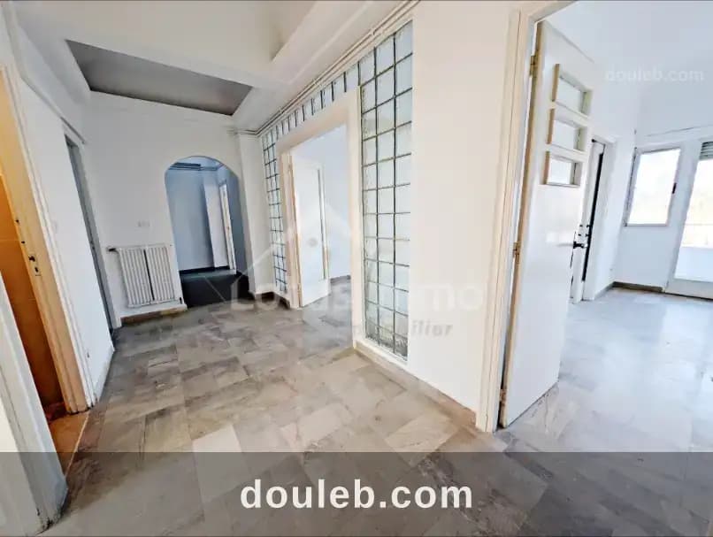 Bureau h6 centre ville tunis - Photo 1
