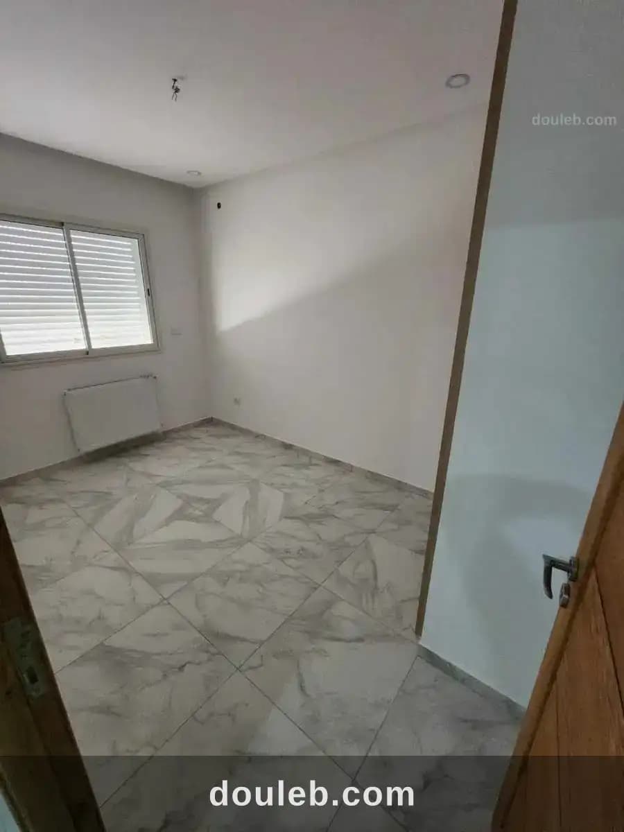 Appartement s1 a borj louzir - Miniature 3