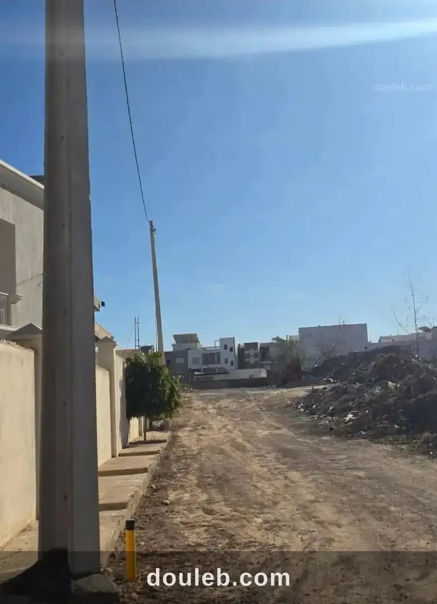 Terrain 490 m2 pour villa de rêve à sousse khezama - Photo 1