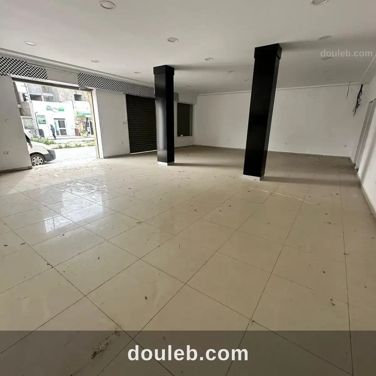 Local commercial 128m2 - Photo 1