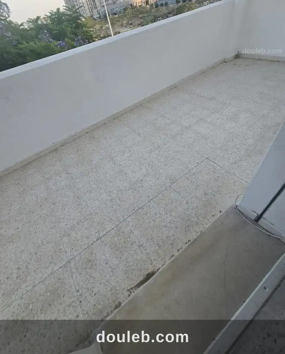 S plus deux avec terrasse - Photo 1
