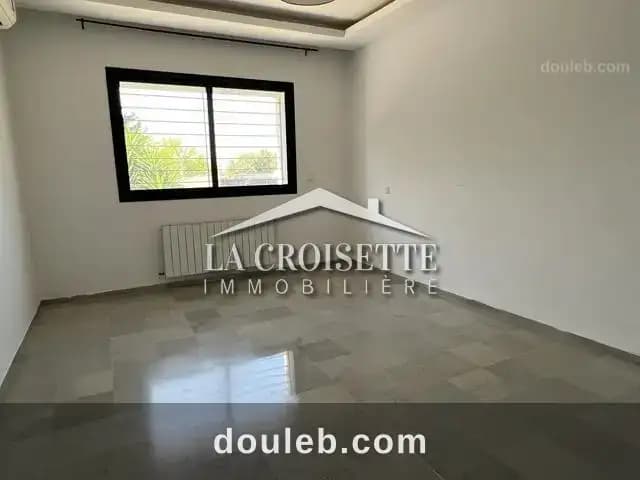Appartement s4 avec jardin à la marsa zal1758 - Miniature 4