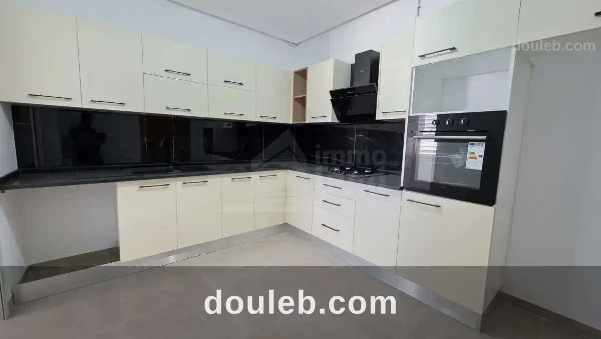 Appartement s2 jamais habité à la soukra - Photo 1