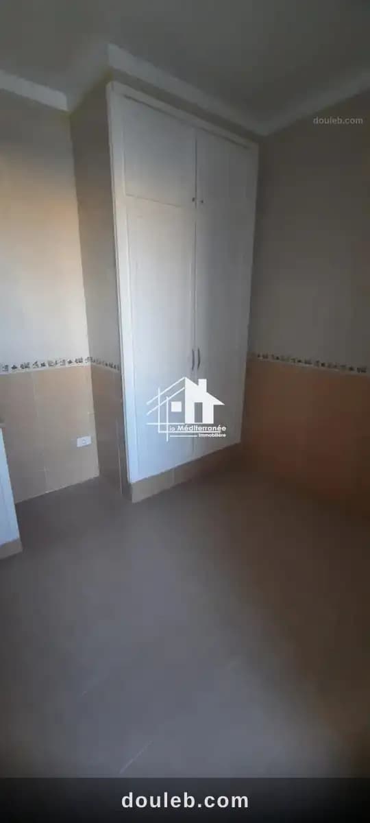 Appartement s2 hst à manouba cité les orange - Miniature 4